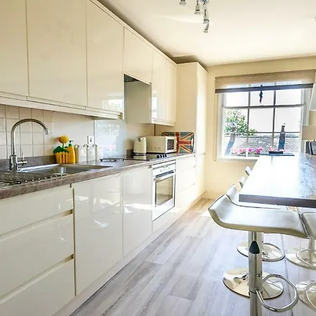 2b Penley's Grove York